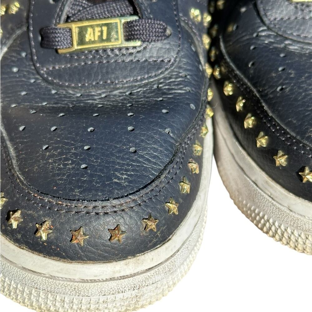 Nike Air Force 1 Black and Gold Stars Studded Sneakers GUC Size 9 - Picture 5 of 16